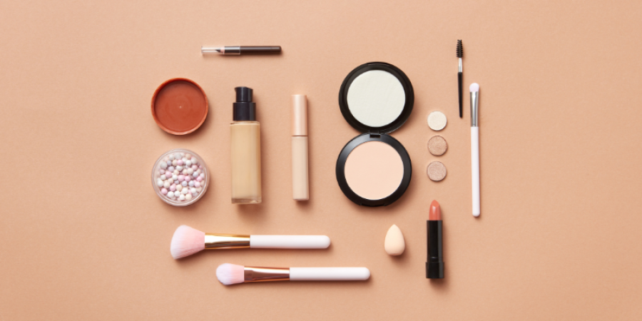 Ingredientes Prohibidos y Restringidos en Cosméticos por la FDA: Protegiendo tu Belleza