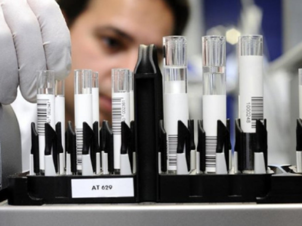 ¿Qué son  Pruebas de Extraíbles y Lixiviables? Enfoque en la Industria de Dispositivos Médicos